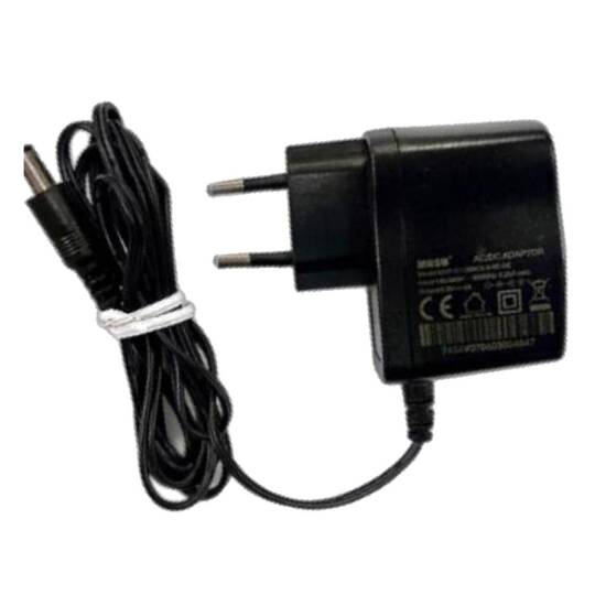 5V 1A Adaptör - 5,5x2,1mm Fişli, Plastik Gövde